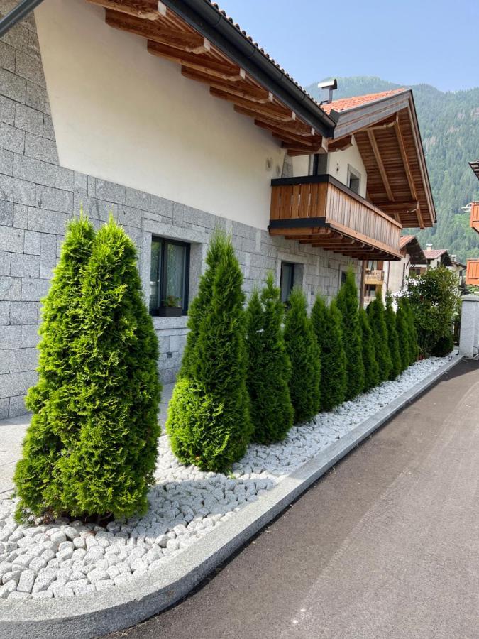 B&B Casa Il Sasso Pinzolo Buitenkant foto