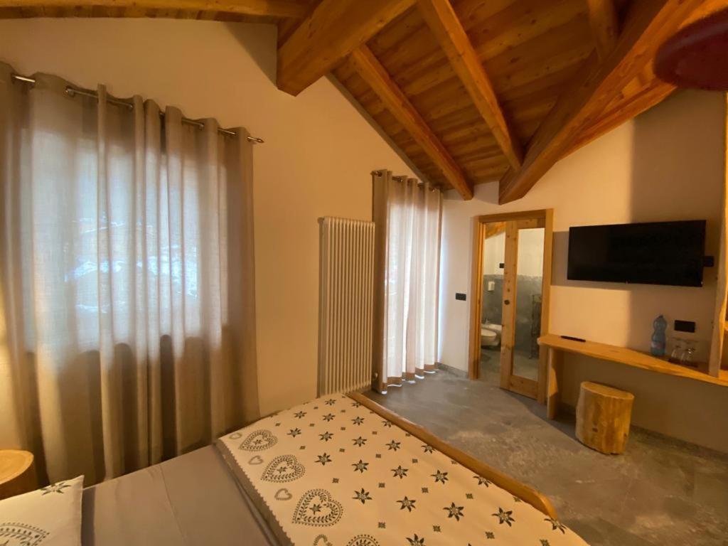 B&B Casa Il Sasso Pinzolo Buitenkant foto