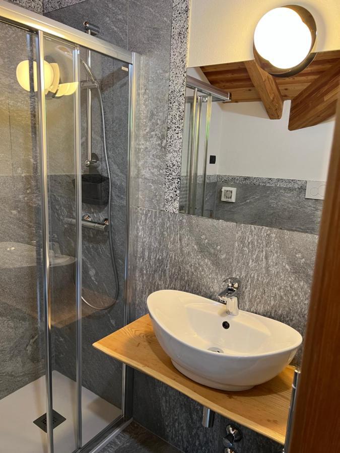 B&B Casa Il Sasso Pinzolo Buitenkant foto